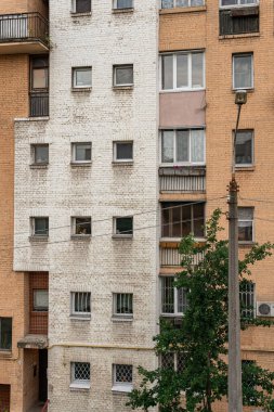 Kiev (Kyiv), Ukrayna - 20 Haziran 2020: 1987 yılında inşa edilen alışılmadık ve tipik olmayan mimari yapı