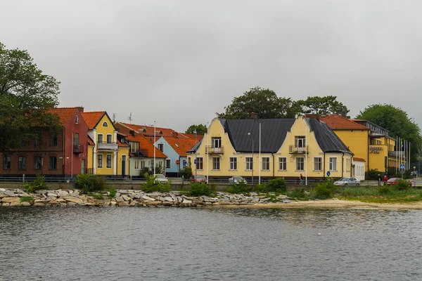 Švédsko Srpna 2011 Krásné Malé Útulné Pestrobarevné Stavby Moře Mola — Stock fotografie