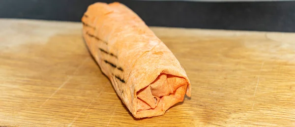 Shawarma Casero Kebab Burrito Rollo Pollo Con Verduras Salsa — Foto de Stock