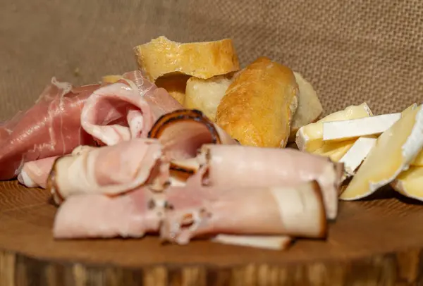 Wine Appetizer Ham Parma Ham Baguette Cheese Wooden Stand — Stock Photo, Image