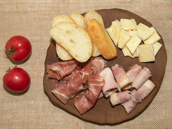 Wine Appetizer Ham Parma Ham Baguette Cheese Wooden Stand — Stock Photo, Image