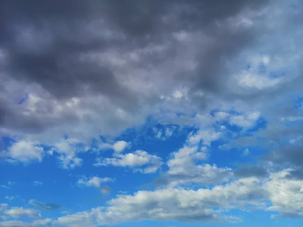 Dramatis Panorama Langit Dengan Badai Gelap Mendung Musim Meteorologi — Stok Foto