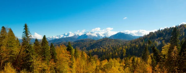 dağlarda güzel manzara