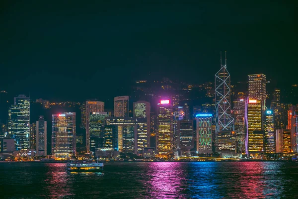 香港维多利亚港夜景 — 图库照片