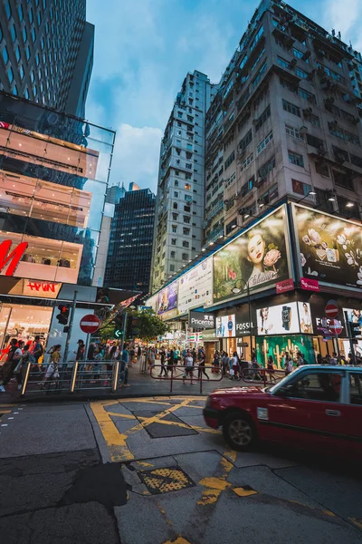 Gündüz Hong Kong Sırasında Modern Sokak — Stok fotoğraf