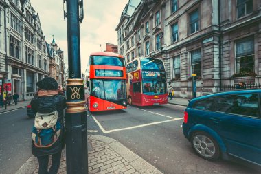 21 Ekim 2017 - Kings Cross Station, Londra: İç ve dış görünümü Kings Cross İstasyonu ve Londra, İngiltere'de alışveriş