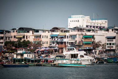 Liman gemi ve tekneler ile gündüz, Hong Kong