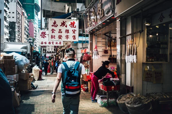 Straße Mit Menschen Und Transport Tagsüber Hong Kong — Stockfoto