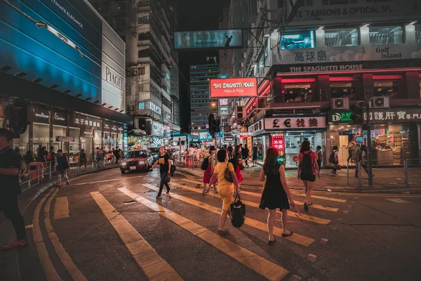 Ağustos 2017 Tsim Sha Tsui Hong Kong Nsan Kalabalığı Ile — Stok fotoğraf