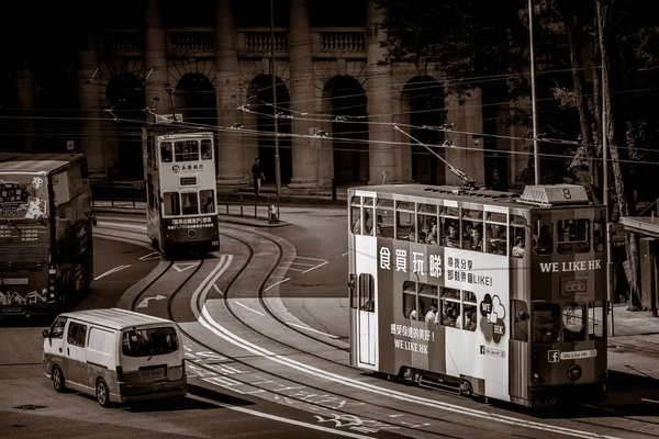 Straße Mit Menschen Und Transport Tagsüber Hong Kong Schwarz Weiß — Stockfoto