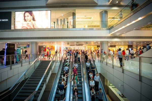 Modernes Einkaufszentrum Hongkong Innenansicht — Stockfoto