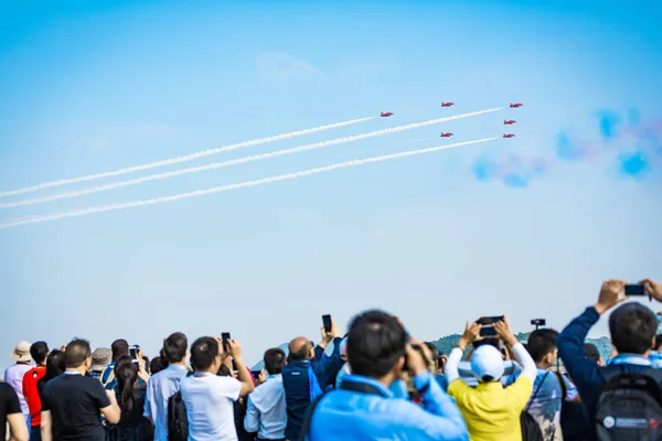 Aero Show Cielo Azul Claro Durante Día —  Fotos de Stock