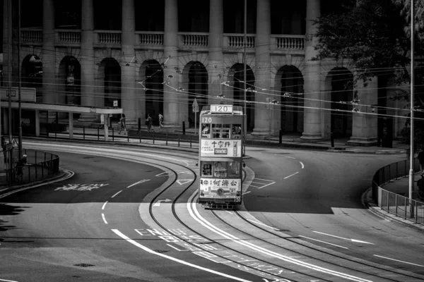 Strada Con Persone Trasporto Durante Giorno Hong Kong Immagine Bianco — Foto Stock