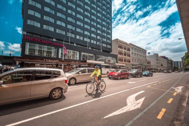Gündüz, Hong Kong sırasında modern sokak 