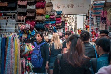 21 Ekim 2017 - Kings Cross Station, Londra: İç ve dış görünümü Kings Cross İstasyonu ve Londra, İngiltere'de alışveriş