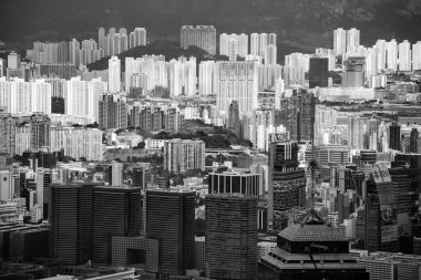 Hava Hong Kong şehir görünümünde gökyüzü, siyah beyaz resim 