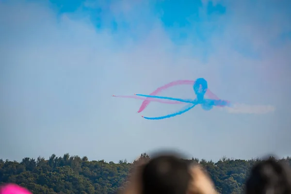 Aero Show Cielo Azul Claro Durante Día —  Fotos de Stock