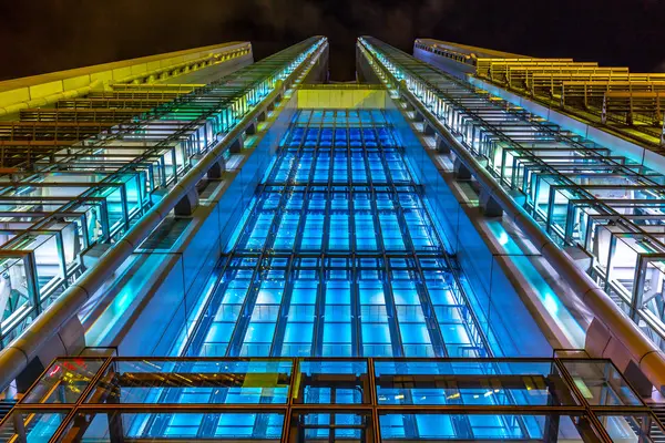 Low Angle View Modern Glass Building Night Hong Kong — Stock Photo, Image