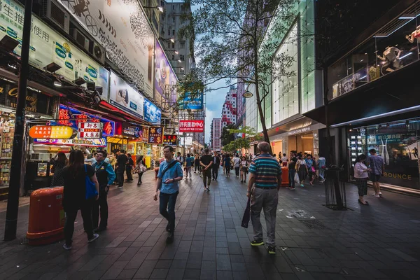 Calle Moderna Durante Día Hong Kong — Foto de Stock
