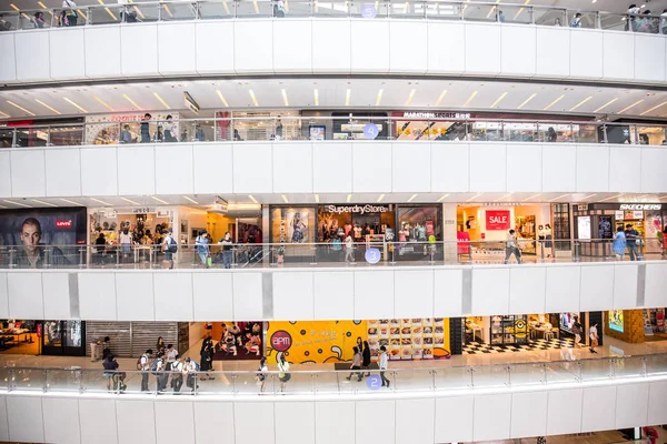 Modernes Einkaufszentrum Hongkong Innenansicht — Stockfoto