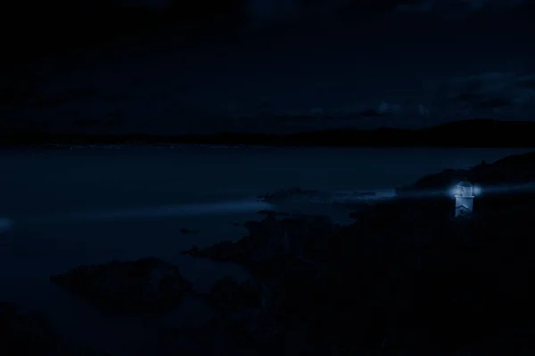 Великий Вид Море Хвилястою Водою Берегом — стокове фото