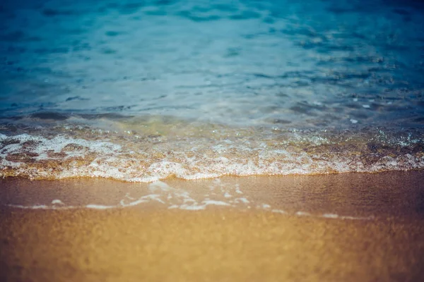 Wavy Ocean Sandy Beach — Stock Photo, Image