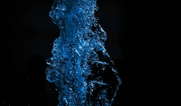 Farbiges Wasser Spritzt Auf Schwarzem Hintergrund — Stockfoto