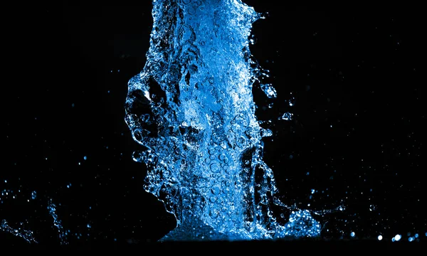 Barevná Voda Šplouchá Černém Pozadí — Stock fotografie