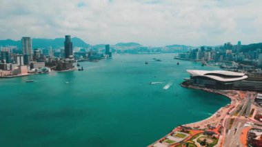 Sinematik renk kademeli ile Hong Kong Merkez İlçesi havadan görünümü  