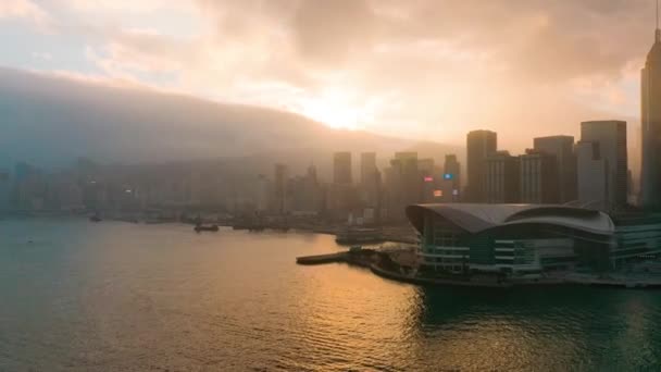 日の出のセントラル 2019 香港セントラル地区空撮 — ストック動画