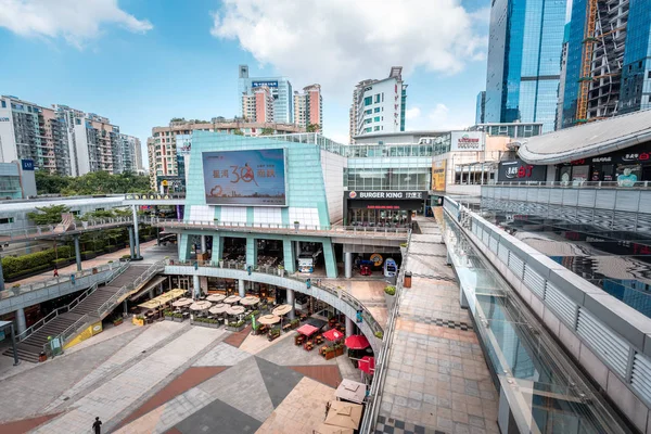 Shenzhen Cina Giugno 2018 Centro Commerciale Architettura Moderna Nel Centro Immagine Stock