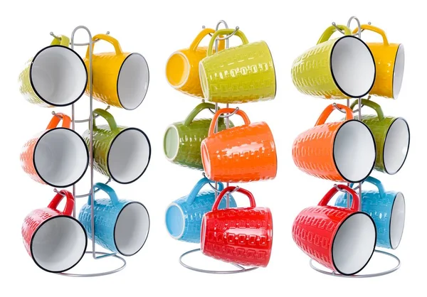 Renkli bardak içki üzerine beyaz izole bir metal stand için kümesi