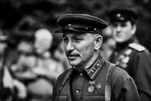 Personer Militär Uniform För Att Hedra Segerdagen Semestern Militär Historiskt — Stockfoto