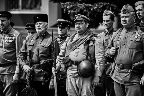 Люди Военной Форме Честь Дня Победы Военно Историческое Общество Реконструкция — стоковое фото