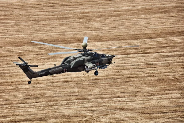 Attack Helicopter Shooting Parallel Helicopter Nato Reporting Name Havoc 2018 — Stock Photo, Image
