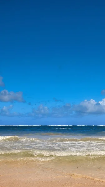 Soft Wave Blue Ocean Sandy Beach Antecedentes Salpicadura Olas Playa — Foto de Stock