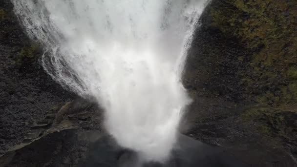 Водоспад Хайфосс Високогір Ісландії Вигляд Повітря Драматичний Ландшафт Вотерфолла Каньйоні — стокове відео