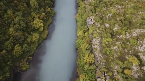 Hraunfossar Şelalesi Lav Şelaleleri Zlanda Hvita Nehrinin Kanyonundaki Lav Tarlalarından — Stok video