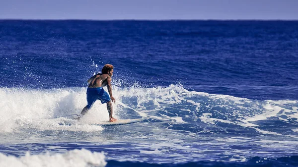 Surfer Profesionist Val Activități Sportive Nautice Oceanul Atlantic Republica Dominicană — Fotografie, imagine de stoc