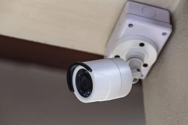 Cctv Branco Uma Casa Temática Branca Para Segurança Vivo — Fotografia de Stock