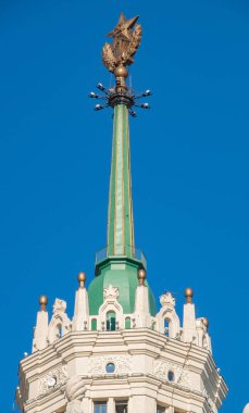 Yüksek katlı bina Stalin İmparatorluğu