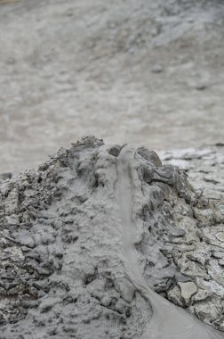 Abşeron Yarımadası'nın çamur volkanlar patlak