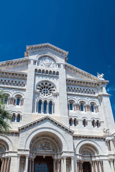 Monacos katedral i Monaco-Ville — Stockfoto
