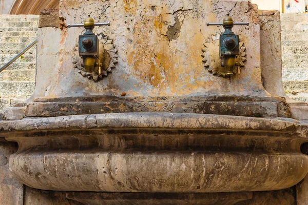 Vecchia Fontana Pietra Vecchia Fontana Pietra Del 1800 Situata Nel — Foto Stock