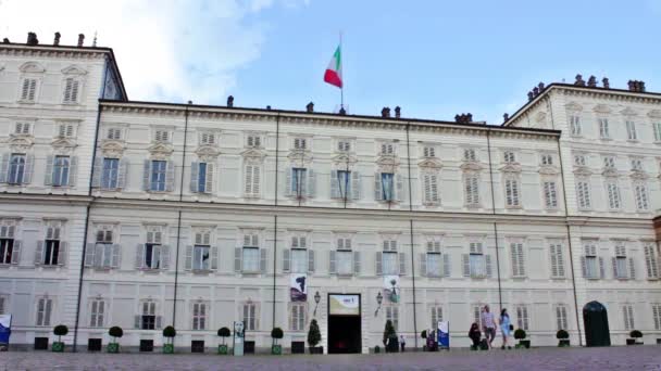 Turin Italien September2018 Ovanlig Underifrån Som Belyser Majestät Kungliga Palatset — Stockvideo