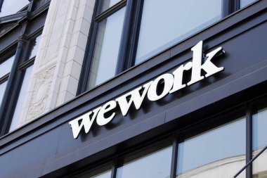 Detroit, Michigan/Abd 26 Temmuz 2019: Detroit şehir merkezinde wework dış işaret, Michigan, Temmuz 26, 2019