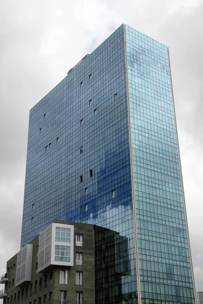 Edificio Quartiere Bilbao — Foto Stock