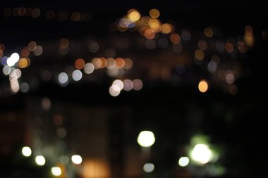 Bokeh efektli şehir ışıkları