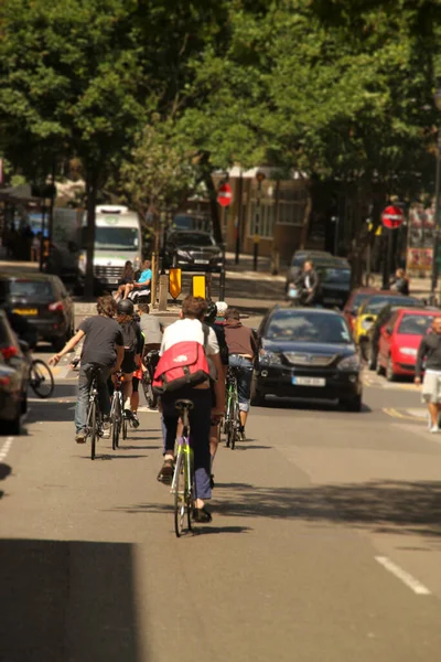 Radfahren Der Stadt — Stockfoto