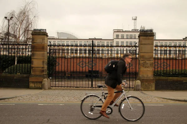 Radfahren Der Stadt — Stockfoto